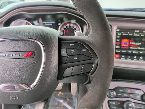 Used 2023 Dodge Challenger R/T Scat Pack RWD image 19