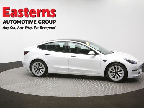 Used 2021 Tesla Model 3 Standard Range Plus RWD image 41