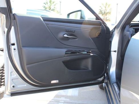 Certified 2024 Lexus ES 350 w/ Premium Package image 11