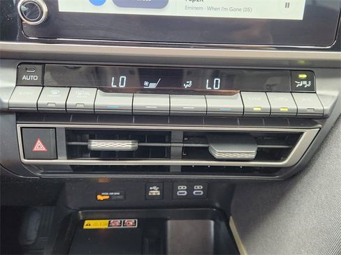 Used 2026 Toyota Camry LE w/ Convenience Package FWD image 22