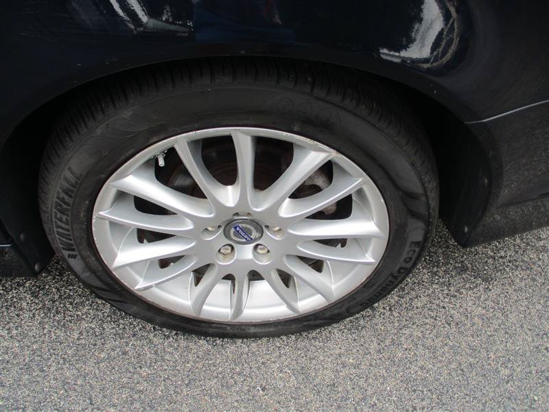 Used 2009 Volvo C70 T5 FWD image 26