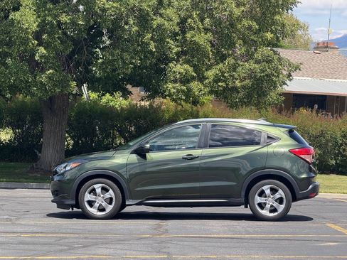 Used 2017 Honda HR-V EX-L image 8