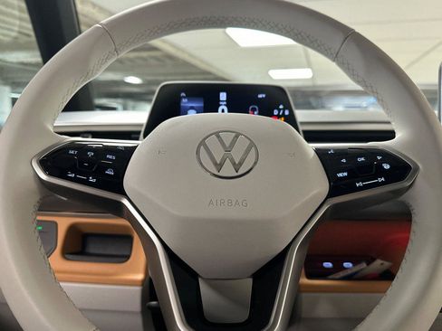 New 2025 Volkswagen ID. Buzz 1st Edition image 21