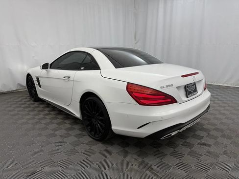 Used 2017 Mercedes-Benz SL 550 image 11