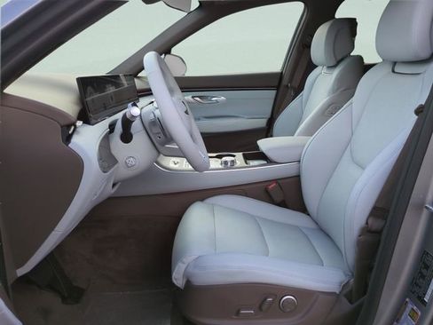 New 2026 Genesis GV70 2.5T Advanced AWD/4WD image 9