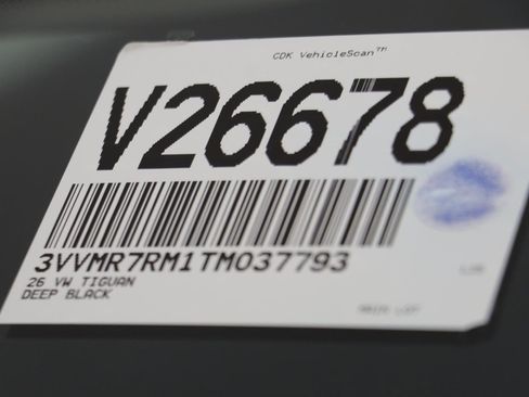 New 2026 Volkswagen Tiguan SE image 24