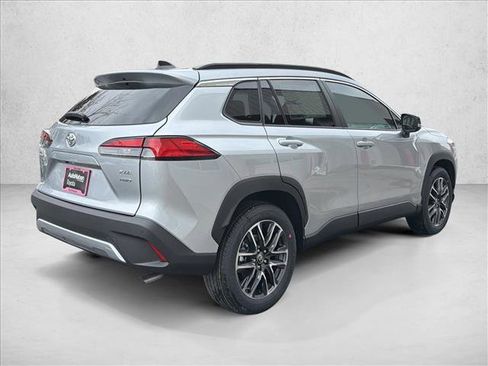 New 2026 Toyota Corolla Cross XLE image 5