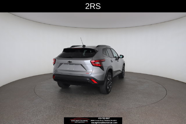 Used 2024 Chevrolet Trax RS w/ Driver Confidence Package FWD image 17