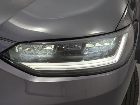 Certified 2025 Honda HR-V LX image 30