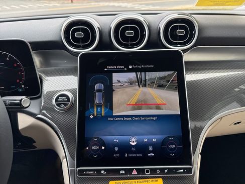 New 2026 Mercedes-Benz GLC 300 4MATIC image 31