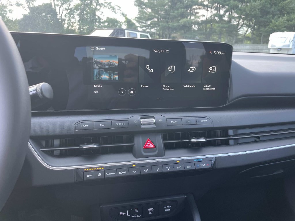 New 2026 Kia K4 FWD image 9