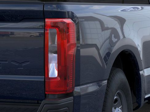 New 2025 Ford F250 XL image 21