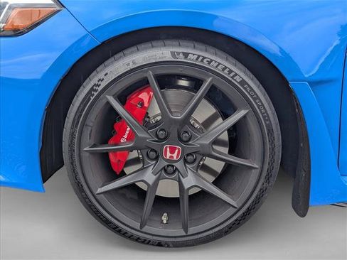 Used 2025 Honda Civic Type R image 9