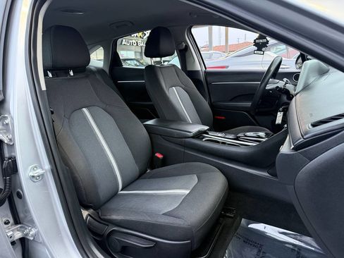 Used 2021 Hyundai Sonata SE image 17