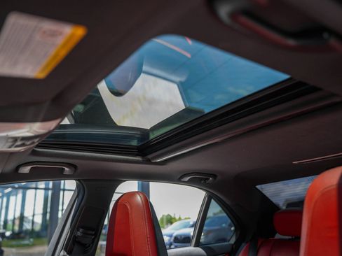 Used 2012 Mercedes-Benz C 63 AMG Sedan image 14