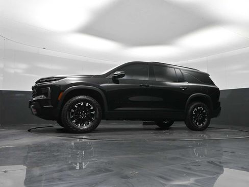 Used 2024 Chevrolet Traverse Z71 image 21