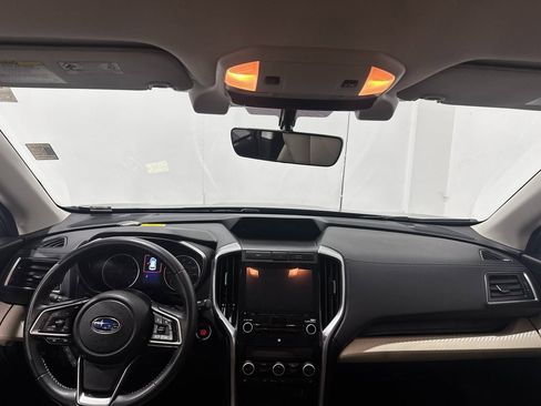 Used 2021 Subaru Ascent Premium w/ Convenience Package image 2