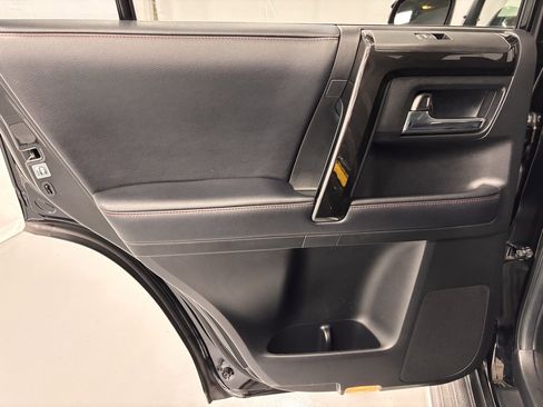 Used 2019 Toyota 4Runner TRD Off-Road Premium image 22