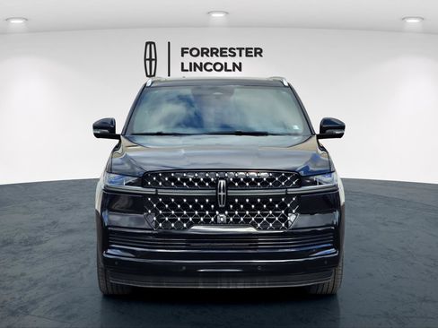 New 2025 Lincoln Navigator Black Label image 8