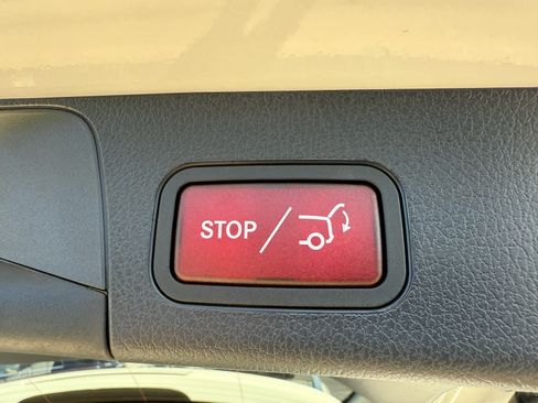 Certified 2026 Mercedes-Benz GLB 250 4MATIC image 35