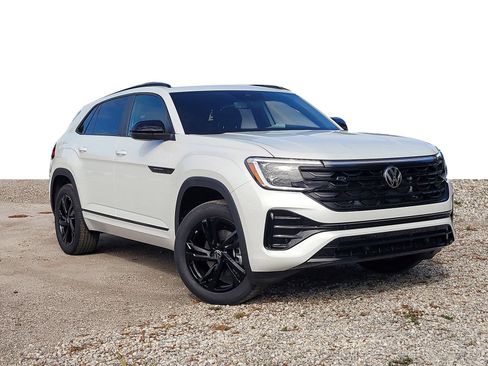 New 2026 Volkswagen Atlas Cross Sport SEL R-Line AWD/4WD image 2