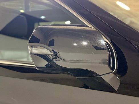 Used 2022 GMC Yukon Denali w/ Denali Ultimate Package image 12