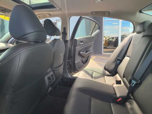 Used 2023 Nissan Altima 2.5 SL AWD/4WD image 25