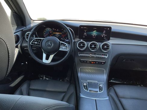 Used 2020 Mercedes-Benz GLC 300 image 13