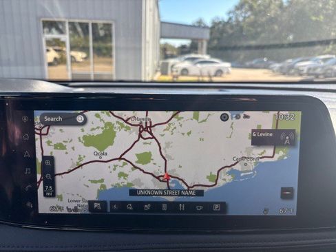 Used 2024 Nissan Ariya AWD image 21