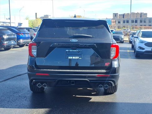 Used 2022 Ford Explorer ST w/ Equipment Group 401A image 5