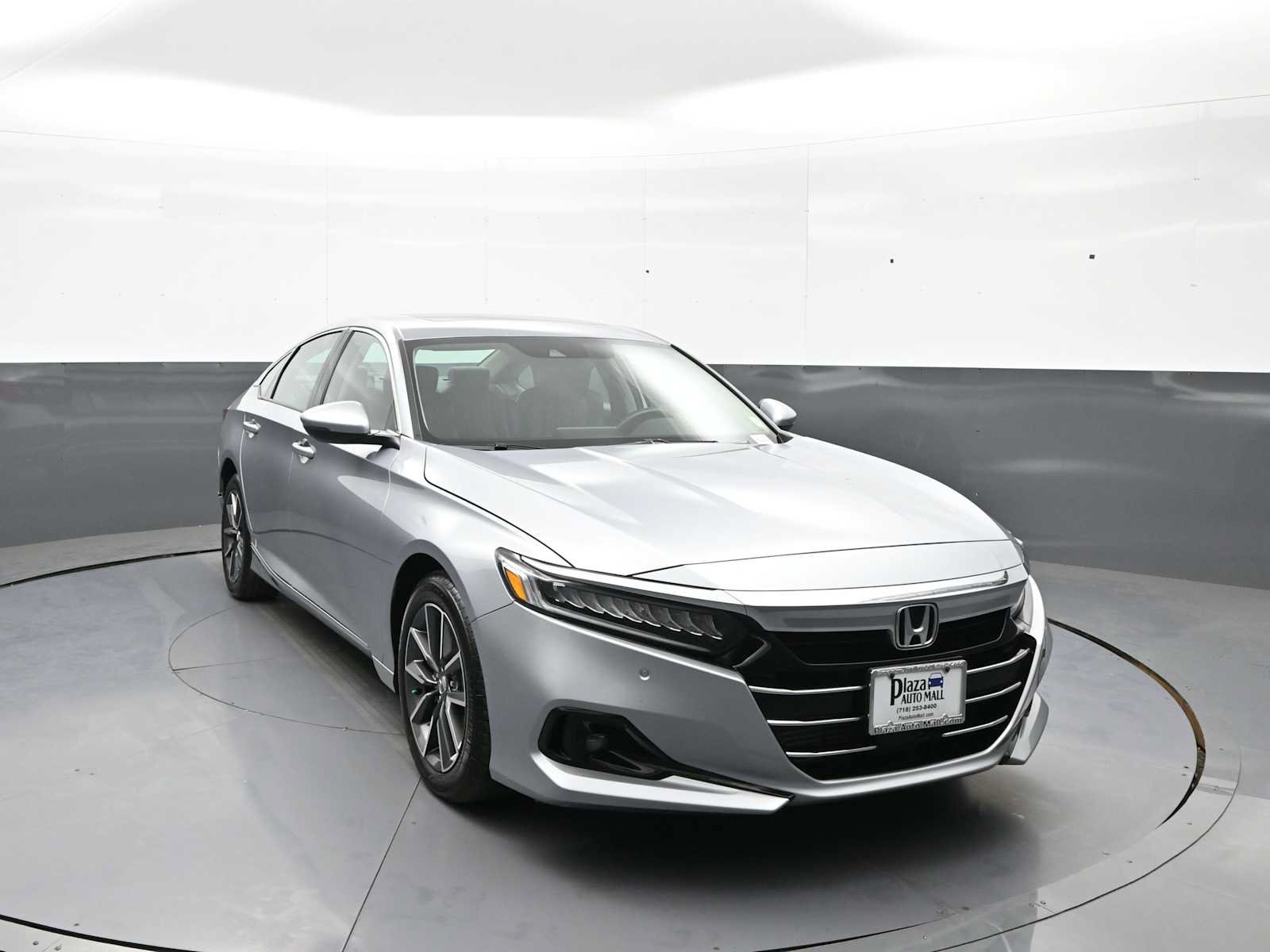 Certified 2022 Honda Accord EX-L image 3