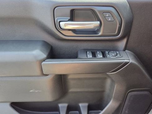 Certified 2025 Chevrolet Silverado 2500 Custom w/ Custom Value Package AWD/4WD image 20