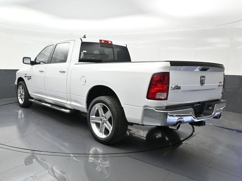 Used 2019 RAM 1500 Big Horn AWD/4WD image 3