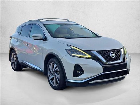 Used 2019 Nissan Murano SL w/ Cargo Package FWD image 3