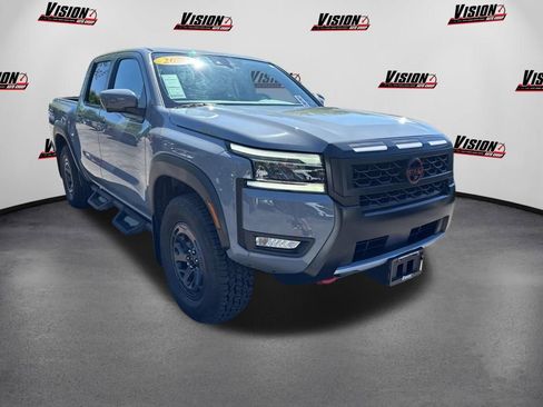Used 2025 Nissan Frontier PRO-4X w/ Pro Premium Package AWD/4WD image 3