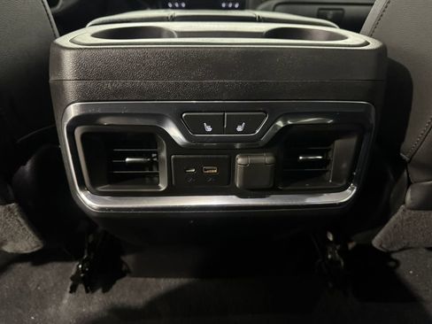 Used 2019 GMC Sierra 1500 AT4 w/ AT4 Premium Package AWD/4WD image 36