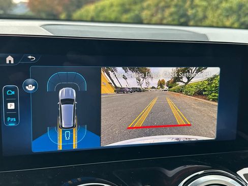 New 2026 Mercedes-Benz GLB 250 image 18