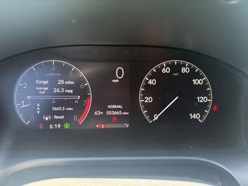 Used 2024 Honda HR-V LX image 10