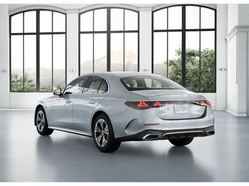 New 2026 Mercedes-Benz E 350 4MATIC Sedan image 28