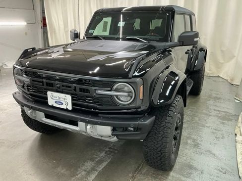 New 2026 Ford Bronco Raptor w/ Interior Carbon Fiber Pack AWD/4WD image 8