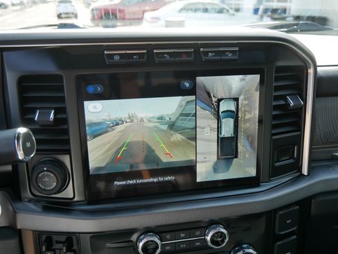 Used 2023 Ford F450 Platinum w/ FX4 Off-Road Package image 32