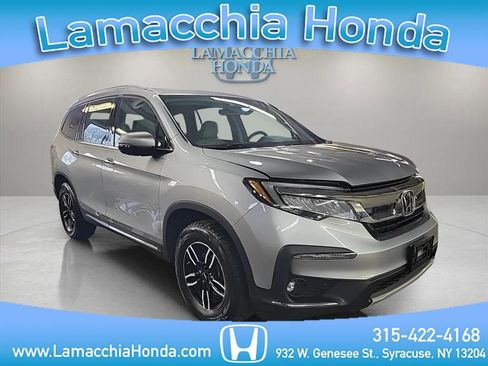 Used 2022 Honda Pilot Touring image 1