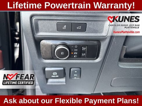 Used 2024 Ford Expedition Max Limited image 15