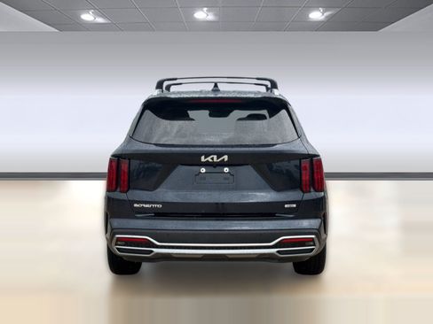 Used 2023 Kia Sorento SX Prestige AWD/4WD image 9