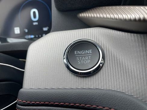 New 2026 Ford Explorer Active w/ Active Comfort Package image 15