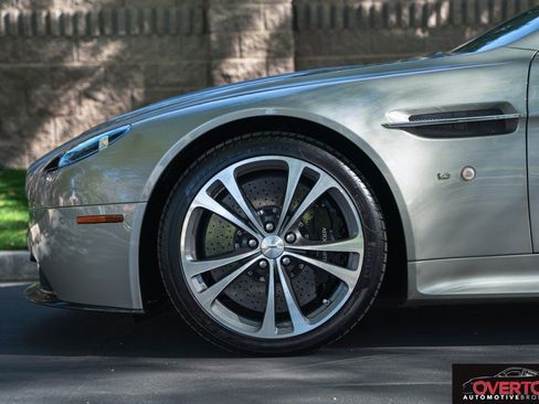 Used 2017 Aston Martin V12 Vantage S image 47