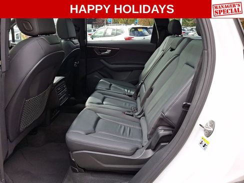 Used 2022 Audi Q7 2.0T Premium w/ Convenience Package image 10