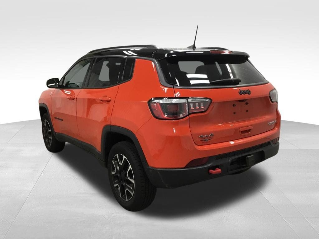 Used 2020 Jeep Compass Trailhawk w/ Leather Interior Group AWD/4WD image 14