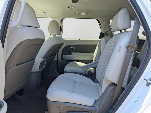 Used 2026 Hyundai Palisade SEL FWD image 8
