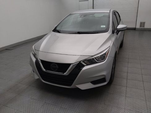 Used 2020 Nissan Versa SV FWD image 15